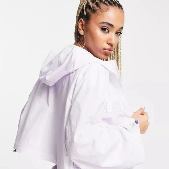 NWT Jordan Women's Sport Lightweight Jacket - Picture 10 of 13